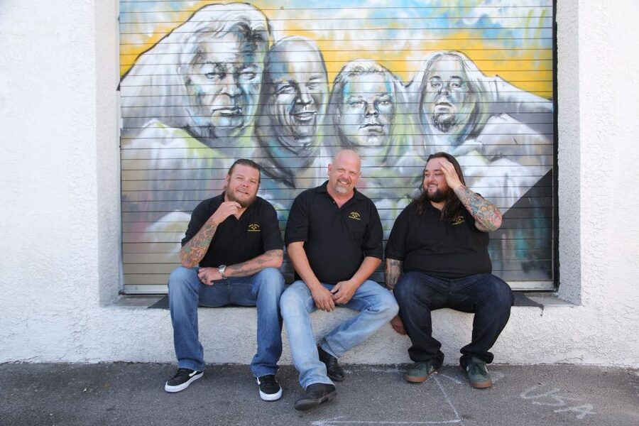 Las Vegas: Pawn Stars, Counts Kustoms, Shelby American Tour - Fremont Street and the collector shops