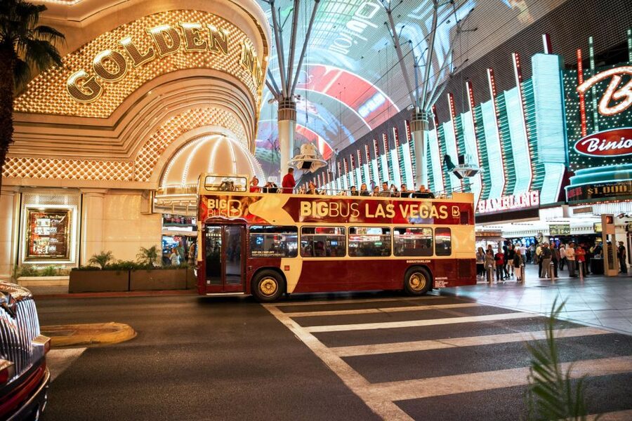 Las Vegas: Sightseeing Night Tour by Open-top Bus - Key points to know before boarding