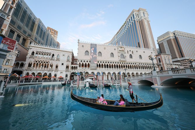 Las Vegas Super Saver: Madame Tussauds with Gondola Boat Ride - Timing your visit for the best value