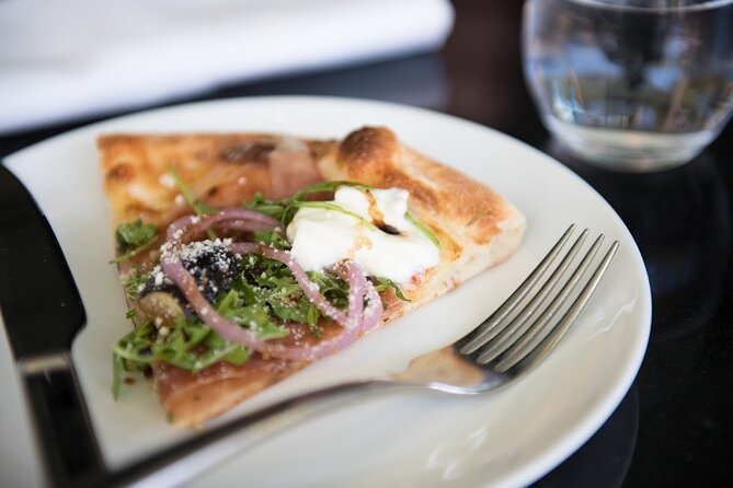 Las Vegas: The Strip's Celebrity Chefs Tour or Downtown Food Tour - What happens at Gordon Ramsay Pub & Grill