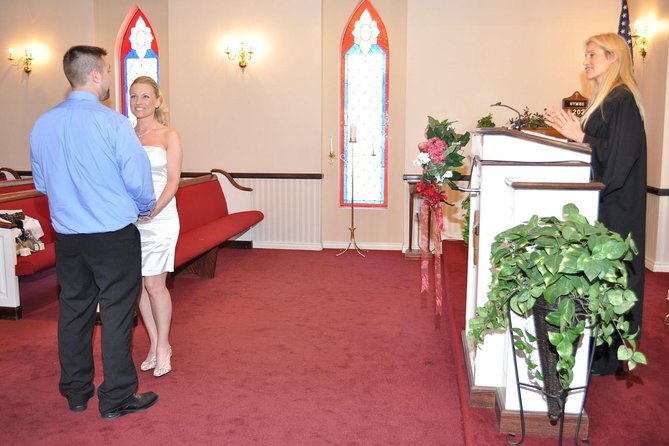 Las Vegas Wedding at A Special Memory Wedding Chapel - Who will enjoy this chapel most