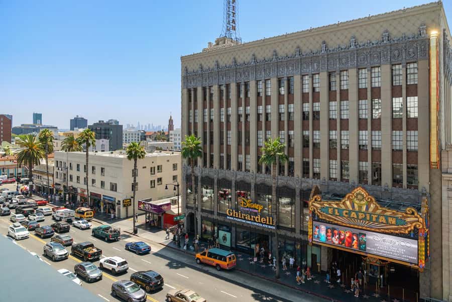 Los Angeles: Celebrity Homes and Hollywood Open-Air Bus Tour - West Hollywood and the Sunset Strip
