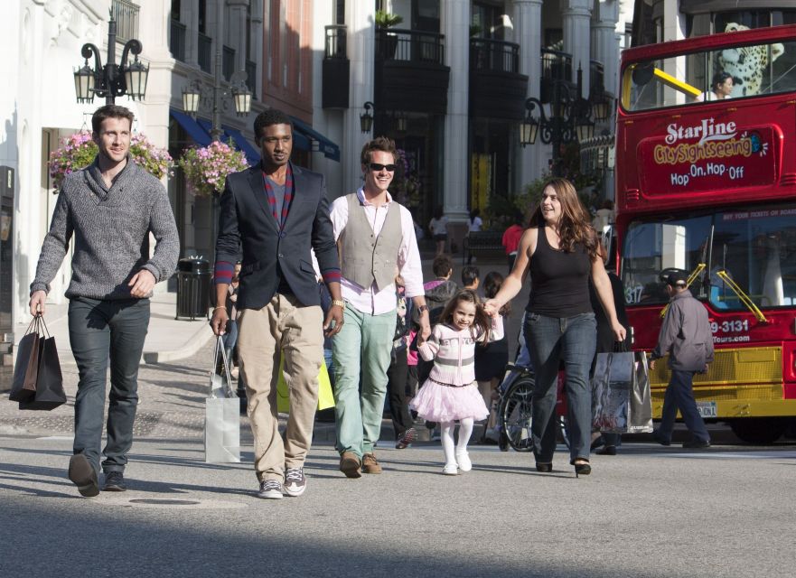 Los Angeles: Hop-On Hop-Off Bus Tour with Audio Guide - The audio guide and what to bring