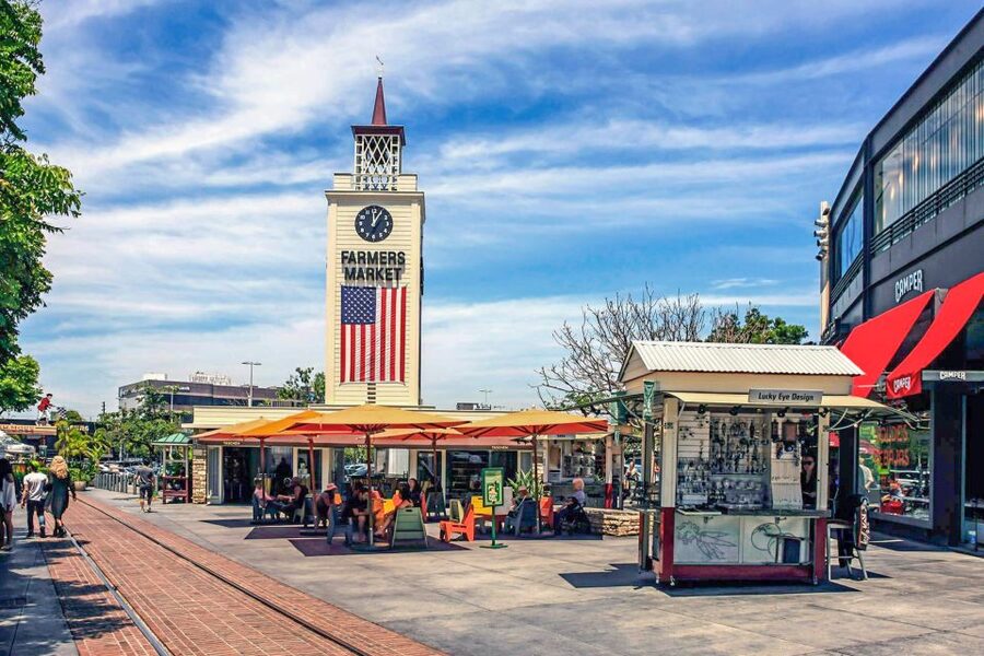 Los Angeles: LA Grand Tour by Open-Air Bus - Avenue of the Stars, Miracle Mile, and Fairfax