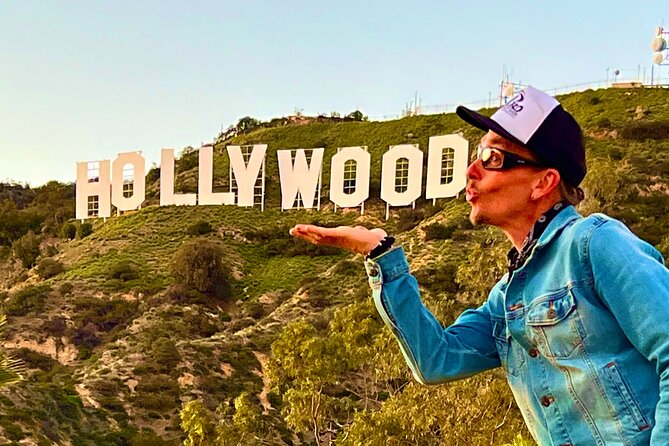 Los Angeles Original 90-Minute Walking Tour to The Hollywood Sign - Getting close to the world-famous sign