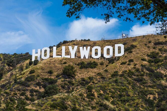 Los Angeles Original 90-Minute Walking Tour to The Hollywood Sign - Meeting your guide at Innsdale Trail