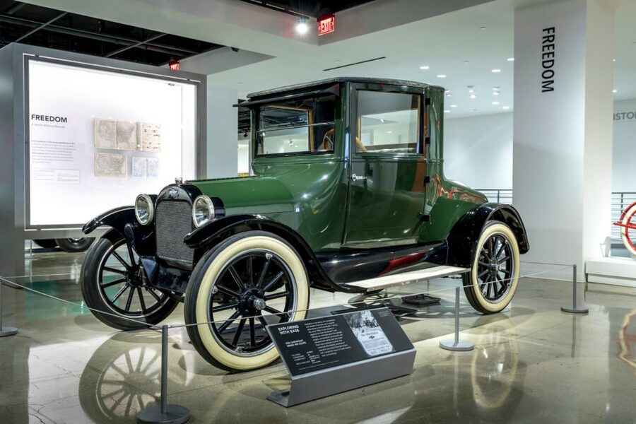 Los Angeles: Petersen Automotive Museum Admission Ticket - How long should you plan for the museum?