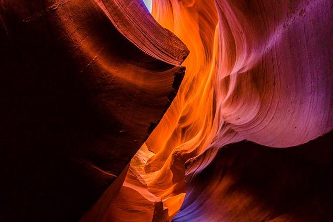 Lower Antelope Canyon Admission Ticket - Navajo guides make the canyon more than a photo stop