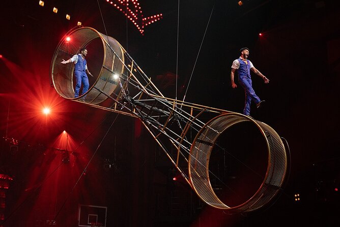 Mad Apple by Cirque du Soleil at New York New York Hotel and Casino - Comedy, audience interaction, and the adult tone