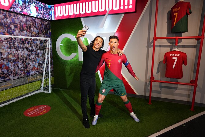 Madame Tussauds New York City Admission Ticket - Starting on the upper floors