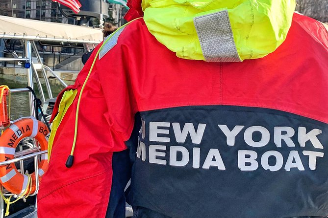 Manhattan Adventure Sightseeing Boat Tour - from Chelsea Piers - What makes this one-hour ride different