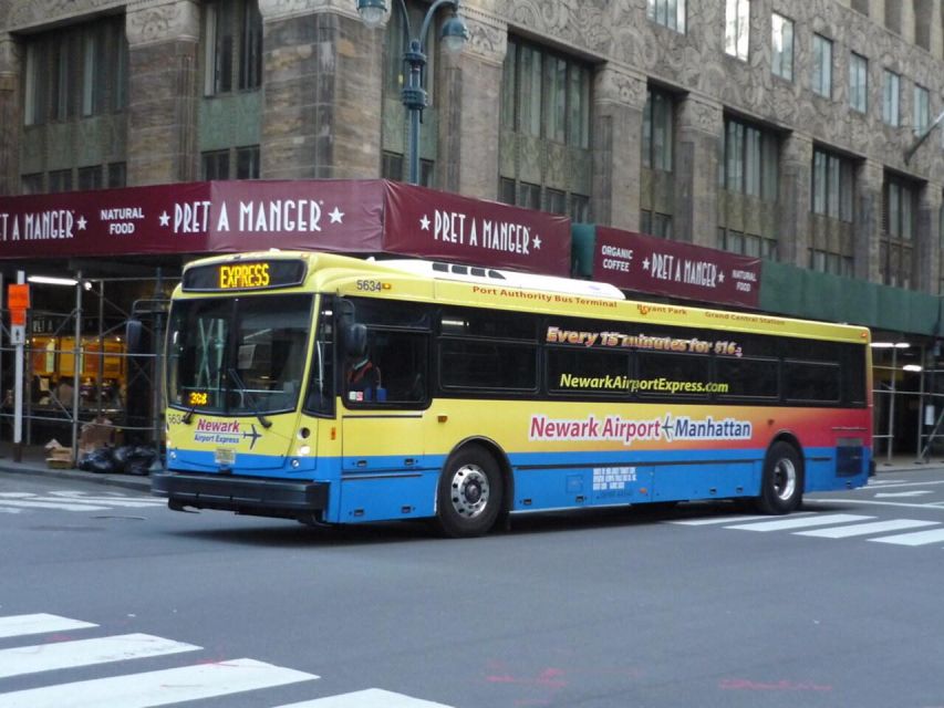 Manhattan: Bus Transfer from/to Newark Airport - What the onboard service gets right
