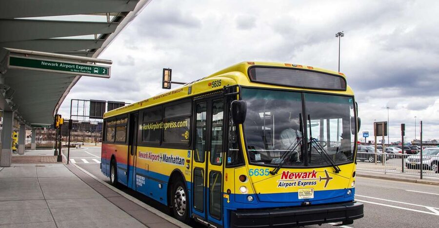 Manhattan: Bus Transfer from/to Newark Airport - Should you book Newark Airport Express?