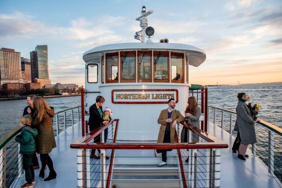 Manhattan: Statue and Skyline Cruise Aboard a Luxury Yacht - Starting at Chelsea Piers and settling aboard