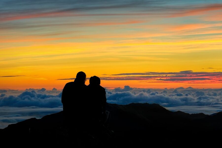 Maui: Haleakala National Park Sunrise Tour - Arriving at the 10,023-foot summit