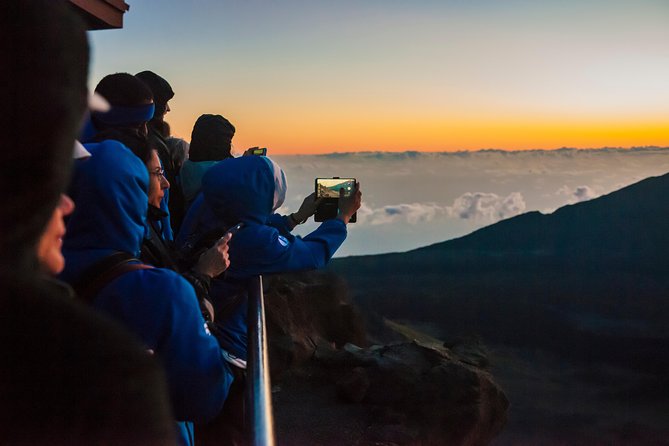 Maui: Haleakala Sunrise Spectacular with Local Breakfast - Haleakala Crater and the 9,740-foot sunrise
