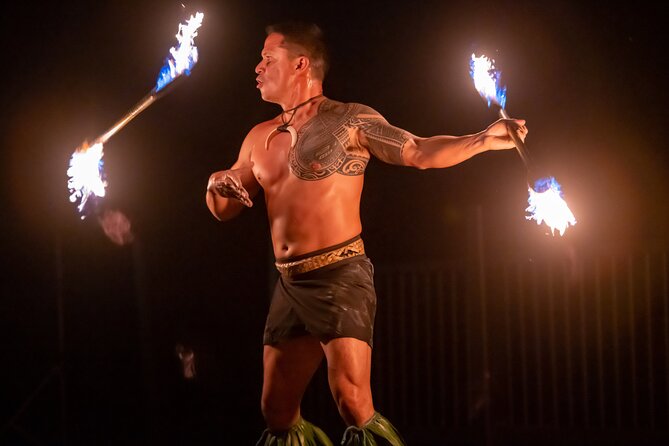 Maui Luau: Gilligans' Island Luau in Kihei - The buffet: Hawaiian comfort food with useful variety