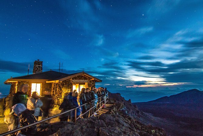 Maui: Majestic Haleakala Sunrise Tour with Pick-up - The 2 a.m. pickup and mountain drive