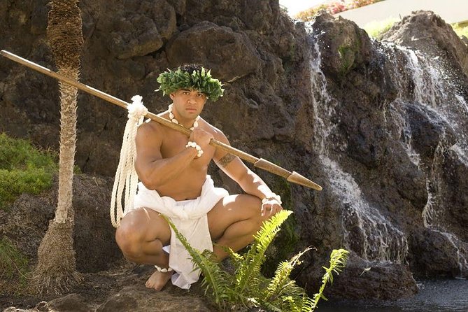Maui Nui Luau at the Sheraton Maui Resort & Spa - What happens when rain moves the event indoors