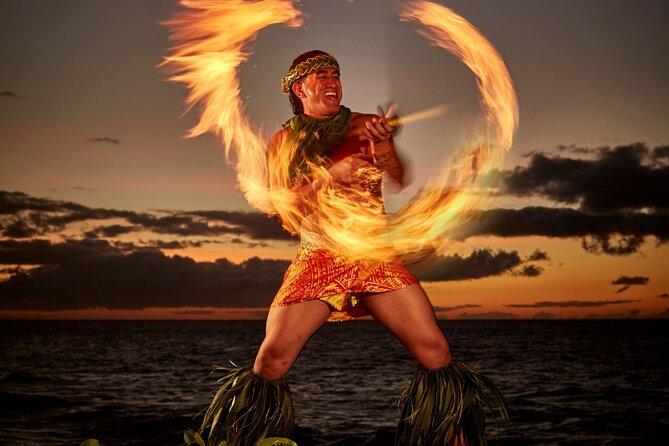 Maui: Te Au Moana Luau at The Wailea Beach Marriott Resort - A waterfront setting that earns its place