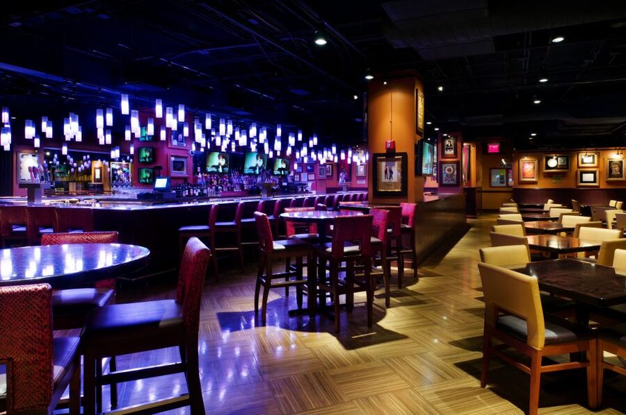 Meal at Hard Rock Cafe New York Times Square - What the 90-minute visit feels like