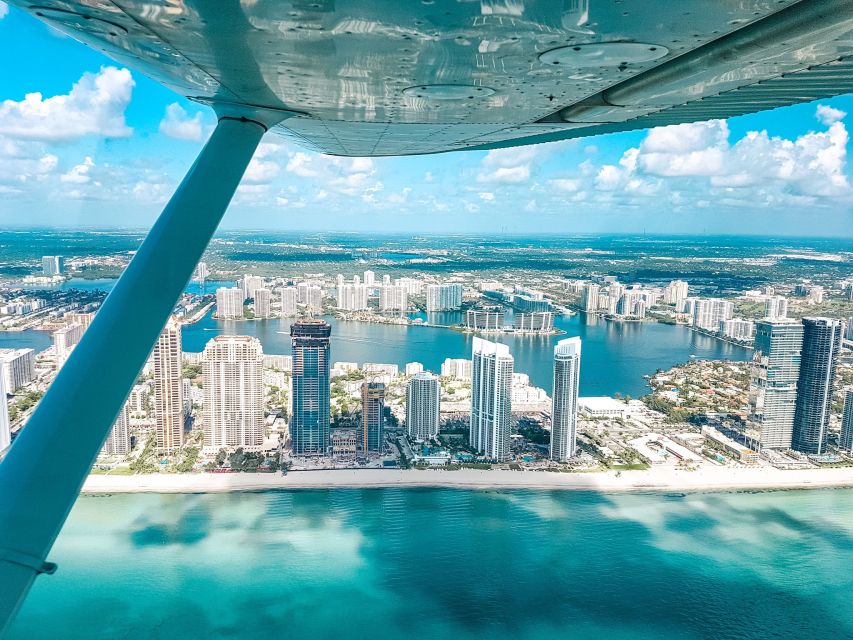 Miami Beach: South Beach Private Airplane Tour with Drinks - What the $99 price really includes
