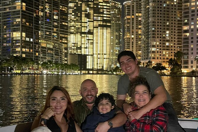 Miami Boat Tour –Day and Night Cruises with Champagne - Price, captain fee, and what you really pay