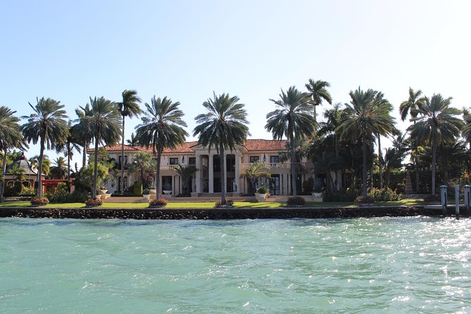 Miami Boat Tour of Celebrity Homes - What the $34 price really buys you