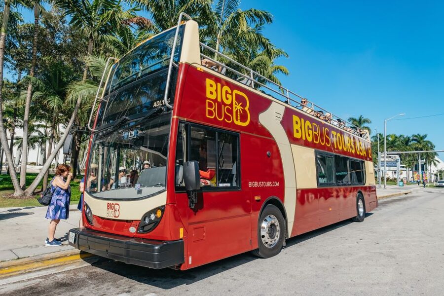 Miami: Half-Day Open-Top Bus Tour Plus Biscayne Bay Cruise - South Beach, Ocean Drive, and Miami Beach