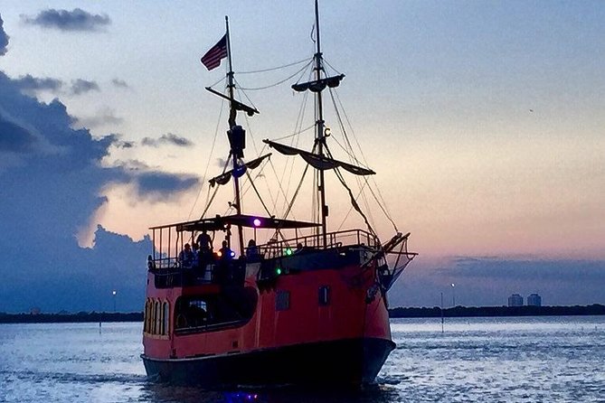 Miami Pirate Boat Tour: Skyline & Celebrity Homes - The Return Toward Downtown