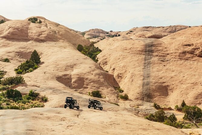Moab's Most Xtreme 3-Hour Experience on Hell's Revenge - Scenic overlooks between the rough stuff