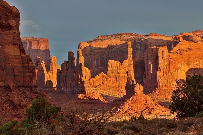 Monument Valley Group Tour - 3 Hours - Navajo Spirit Tours - Open-air vehicles, cold mornings, and changing weather