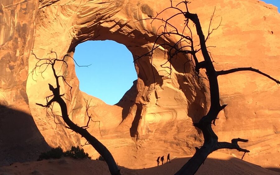 Monument Valley: Highlights Tour with Backcountry Access - Sleeping Dragon, The Big Hogan, and the valley’s stories