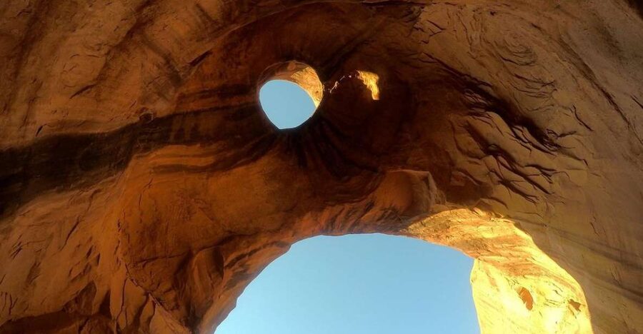 Monument Valley: Scenic 2.5-Hour Guided Tour - Key points to know before booking