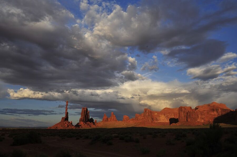 Monument Valley: Scenic 2.5-Hour Guided Tour - What the ride feels like in real conditions