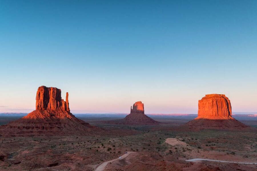 Monument Valley: Sunset Tour with Navajo Guide - North Window Overlook and the final return