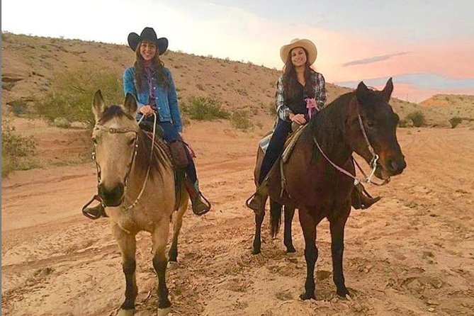 Morning Horseback Ride with Breakfast from Las Vegas - A steady 90-minute ride through the desert