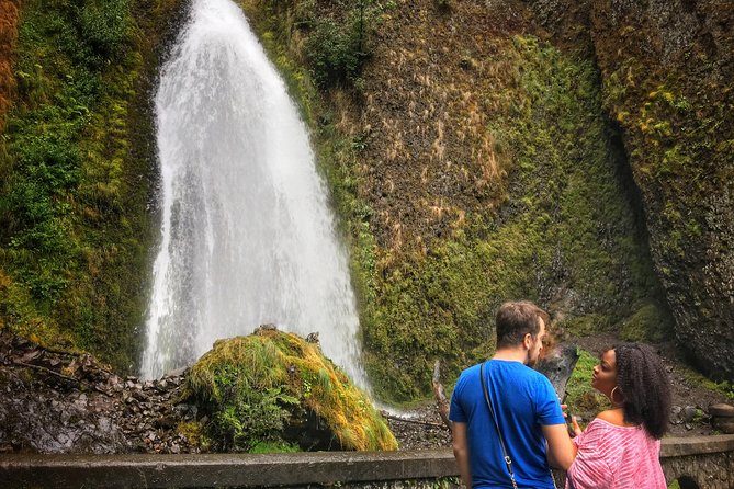 Multnomah Falls and Columbia River Gorge Half-Day Hiking Tour - Hiking, weather, and what to wear