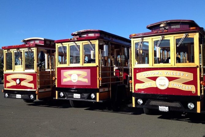 Napa Valley Wine Trolley Classic Tour - The real price is higher than $135