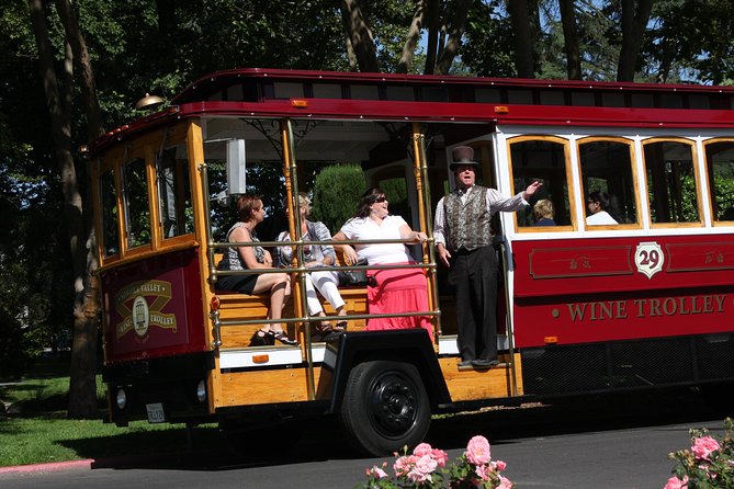 Napa Valley Wine Trolley Classic Tour - Who will enjoy the Napa wine trolley most?