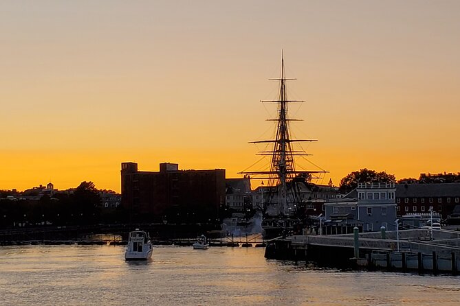 Narrated Sunset Cruise of Boston Harbor - The best parts at a glance