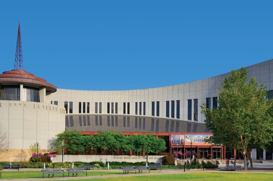Nashville: Hop-on Hop-off Trolley Tour - Stops 12 and 13: Farmers’ Market and Capitol View
