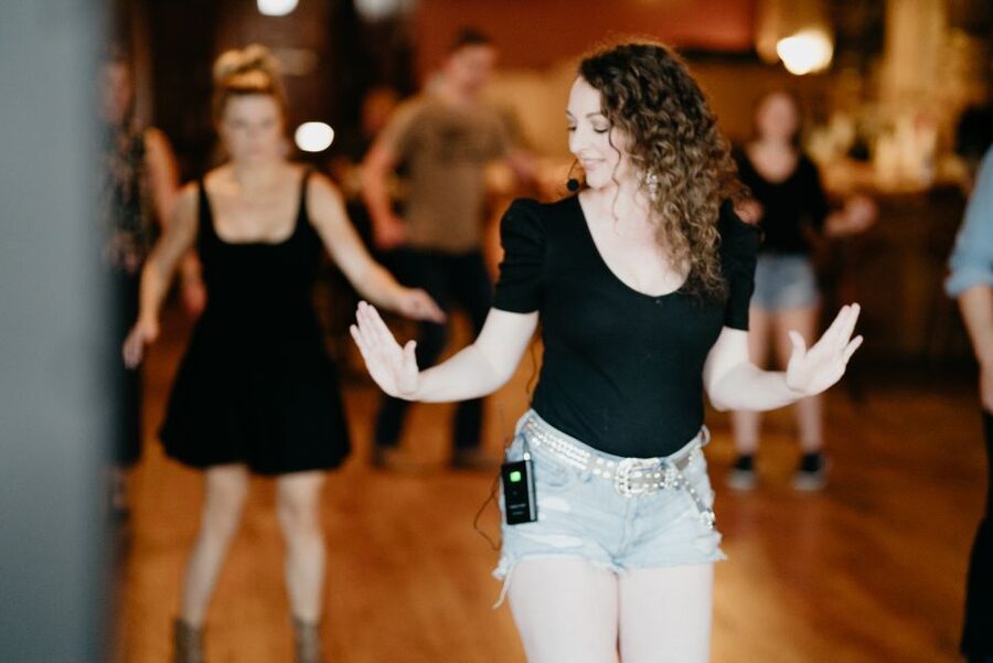 Nashville: Line Dancing Class with Keepsake Video - Arriving on Broadway and finding the right room