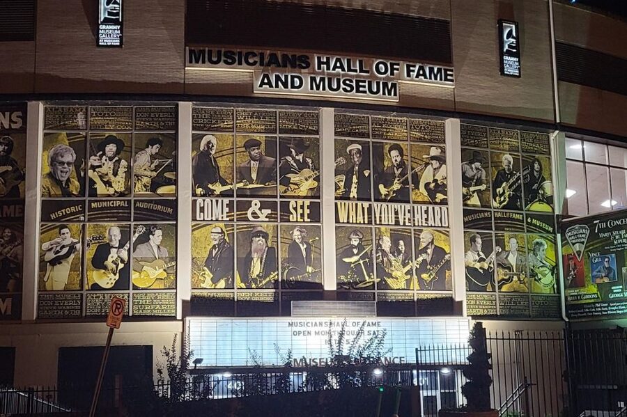 Nashville: Music City Nighttime Trolley Tour - Is $47 a fair price?