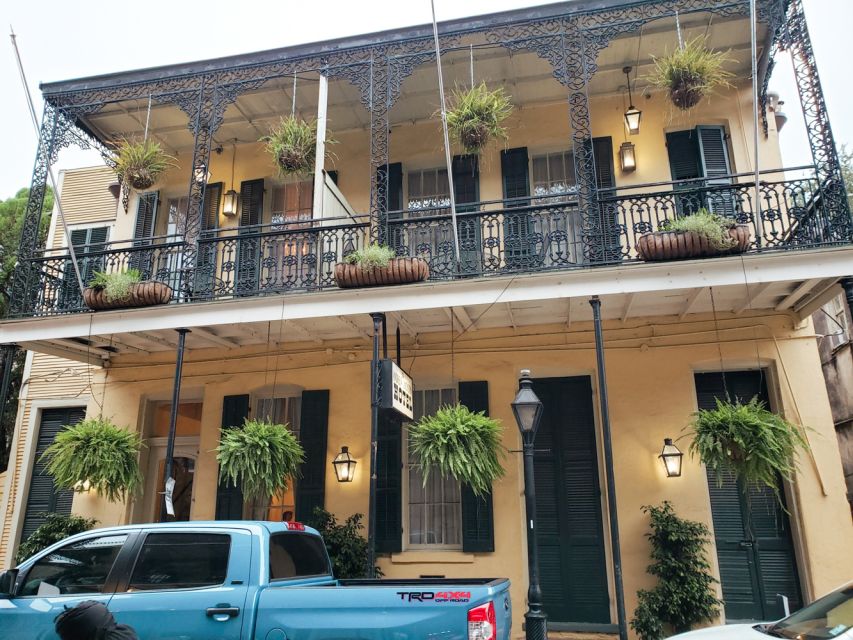 New Orleans: 2-Hour Ghosts & Vampires Walking Tour - Vampires at the Ursulines Convent