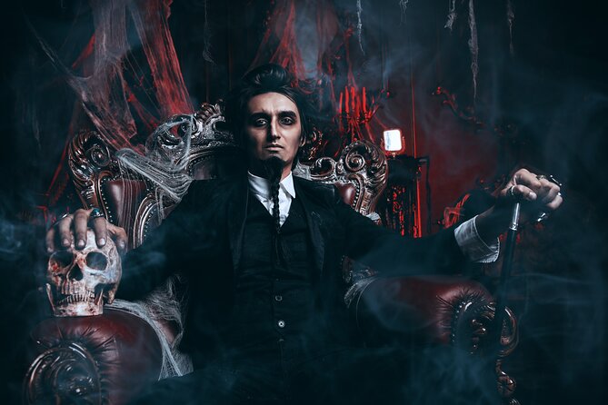 New Orleans Adults-Only Ghost, Voodoo and Vampire Tour - Jackson Square brings ghosts into the heart of the Quarter
