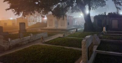 Cemetery Bus Tour At Dark with Exclusive Access