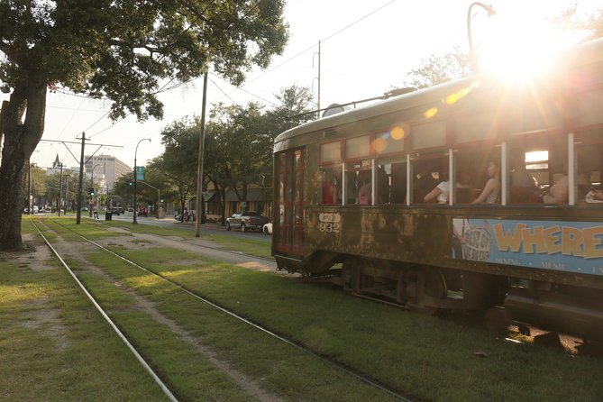 New Orleans City Sightseeing Hop-On Hop-Off Bus Tour - Why this bus works well in New Orleans