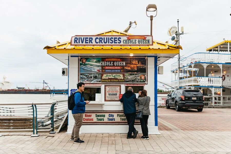New Orleans: Evening Jazz Boat Cruise with Optional Dinner - Who should book the Creole Queen cruise?