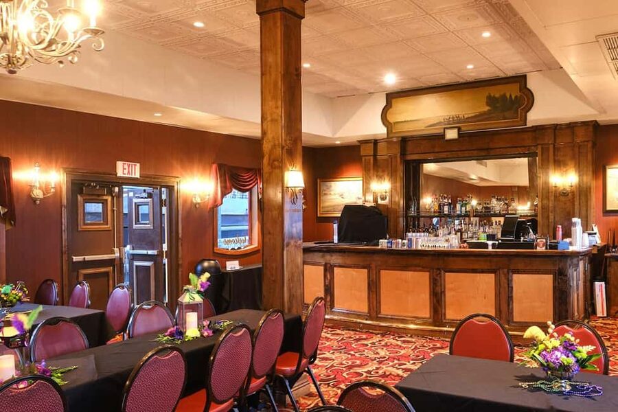 New Orleans: Evening Steamboat Jazz Cruise + Optional Dinner - What the optional Creole buffet adds